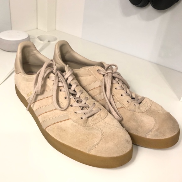 adidas gazelle tan